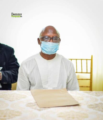 Dr.-Taiwo-Oloruntoba-Oju (1) (1) (1)